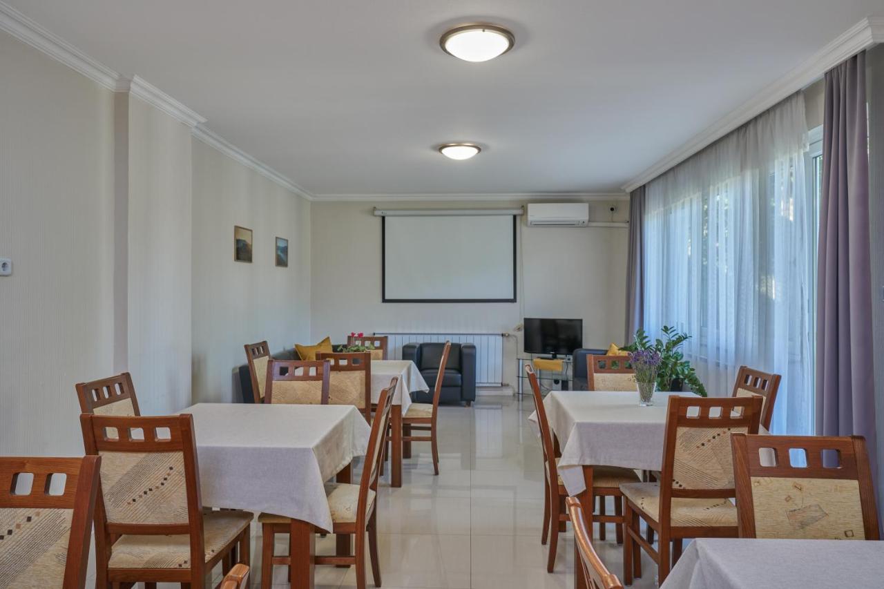 Villa Harmonia Panzio 비셰그라드 외부 사진